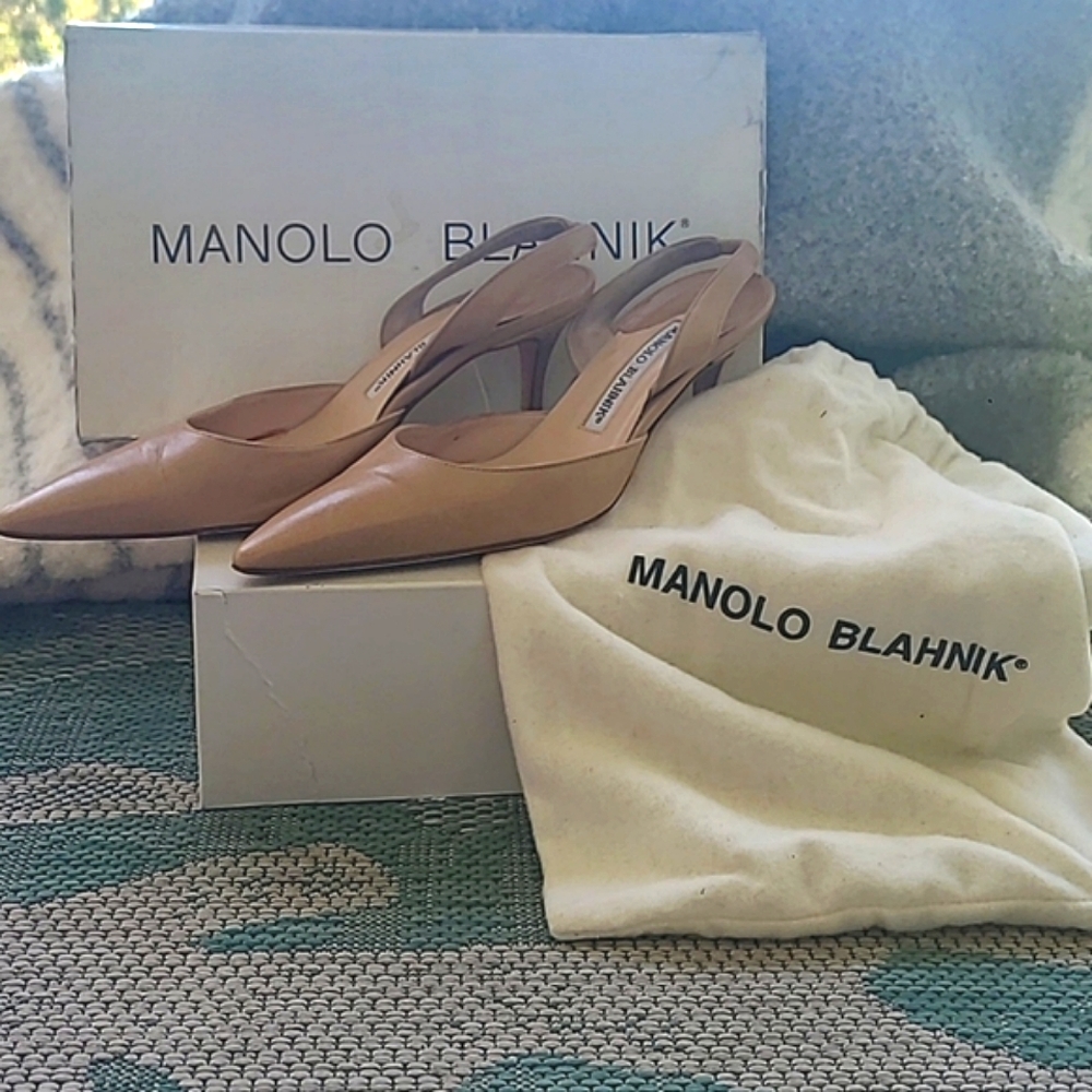 Manolo Blahnik pumps